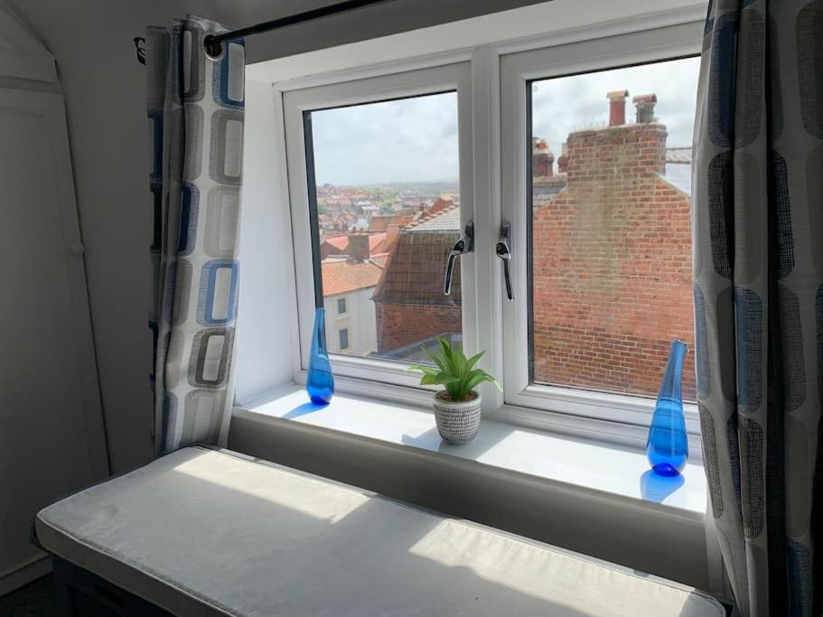 Award Winning Pet Friendly Paddock Cottage Whitby Eksteriør billede