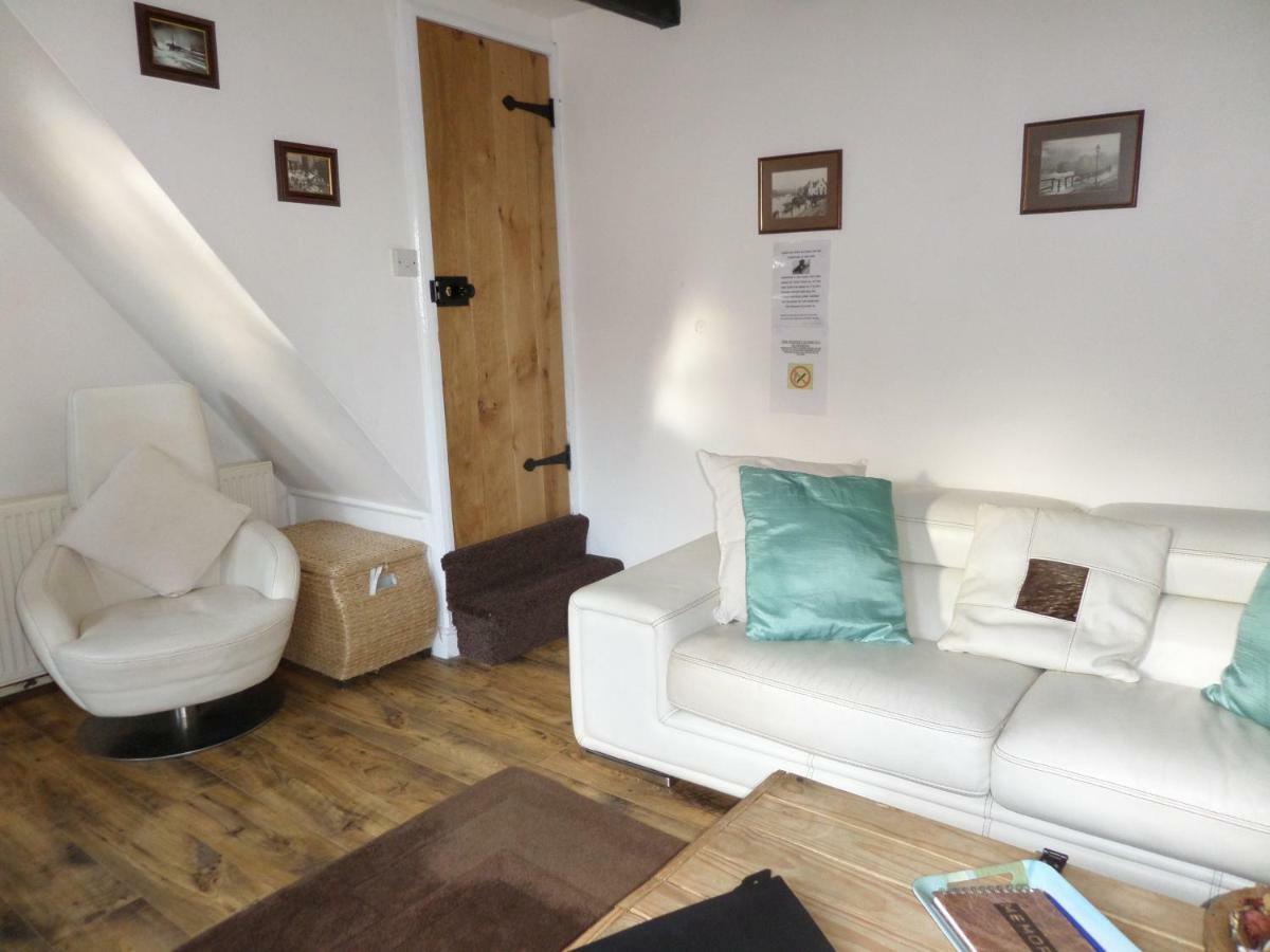 Award Winning Pet Friendly Paddock Cottage Whitby Eksteriør billede